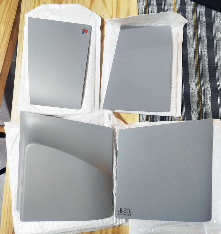 RARE!!! PS5 Slim Plates (Retro Grey)