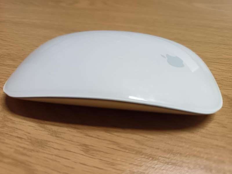 Apple wireless magic mouse model A1296