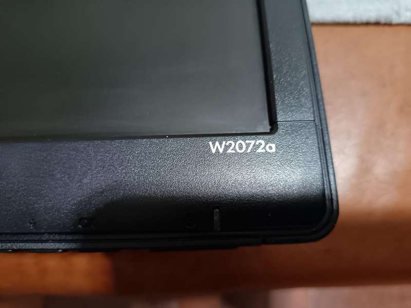 HP  W2072a Display Monitor