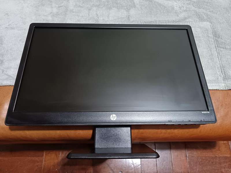 HP  W2072a Display Monitor