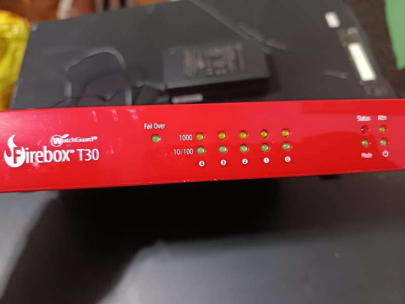 WatchGuard Firebox T30 Firewall Security Appliance HW Model BS3AE5 w/ Adapter