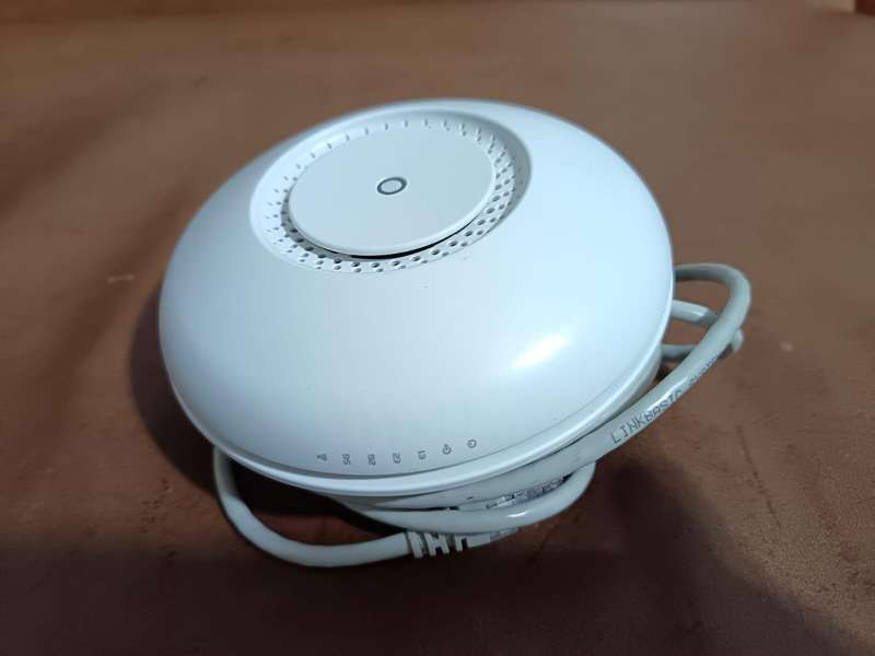 MikroTik RBcAPGi-5acD2nD Access Point