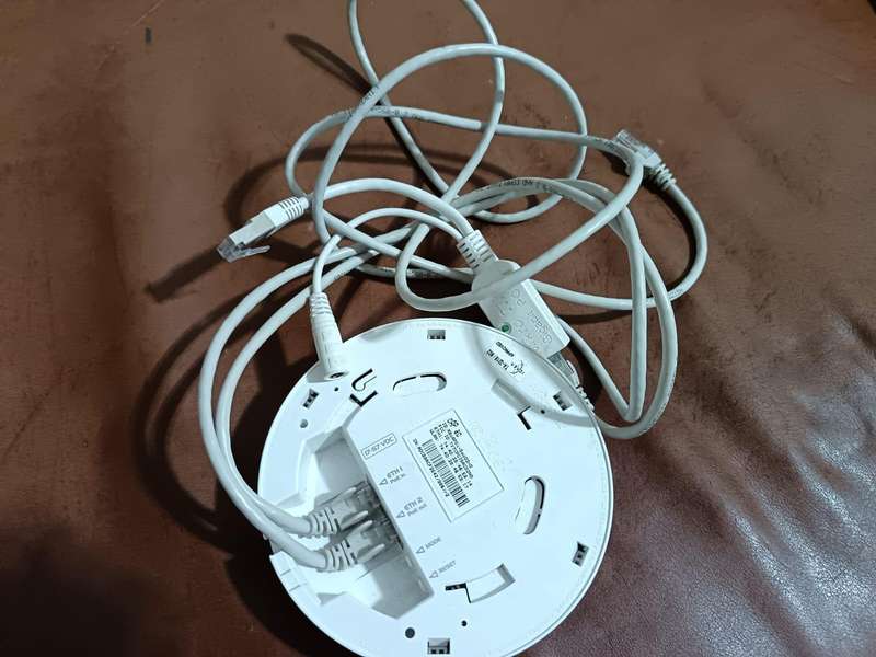 MikroTik RBcAPGi-5acD2nD Access Point