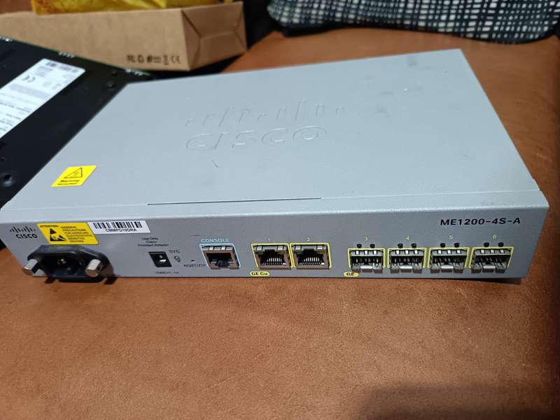 CISCO  ME 1200-4S- A Network Switch