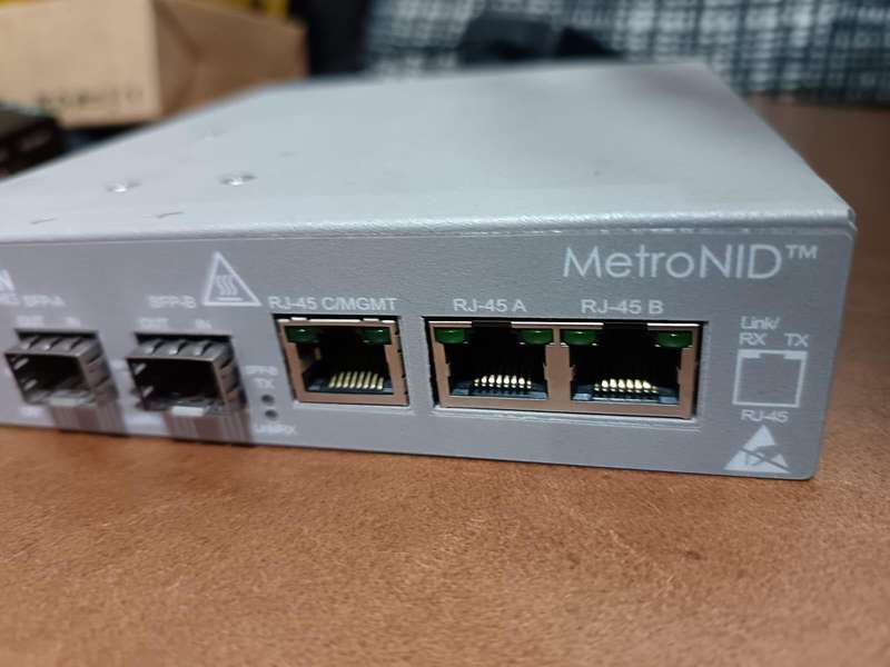 ACCEDIAN NETWORKS  AMN-1000-TE Network Performance Element Interface Device