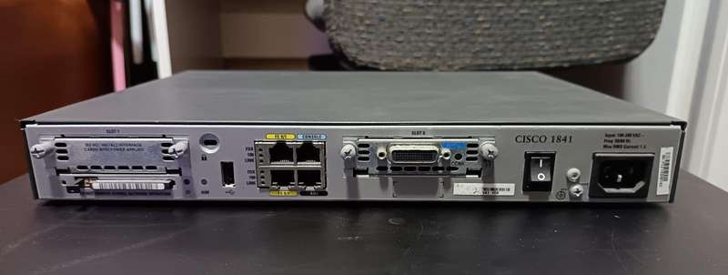 CISCO  1800  Network Switch