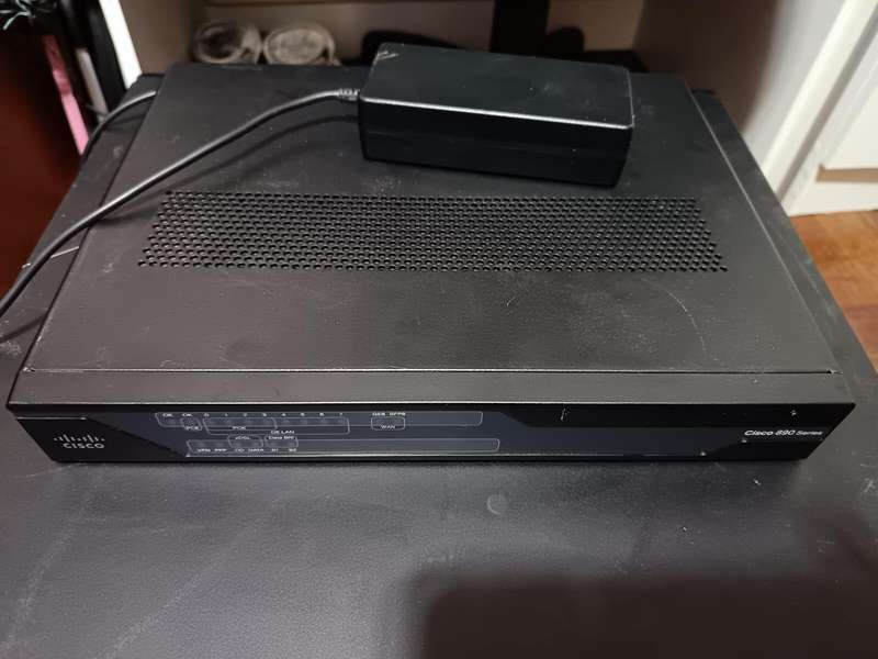 CISCO 890 SERIES CISCO 897VA -Network Switch