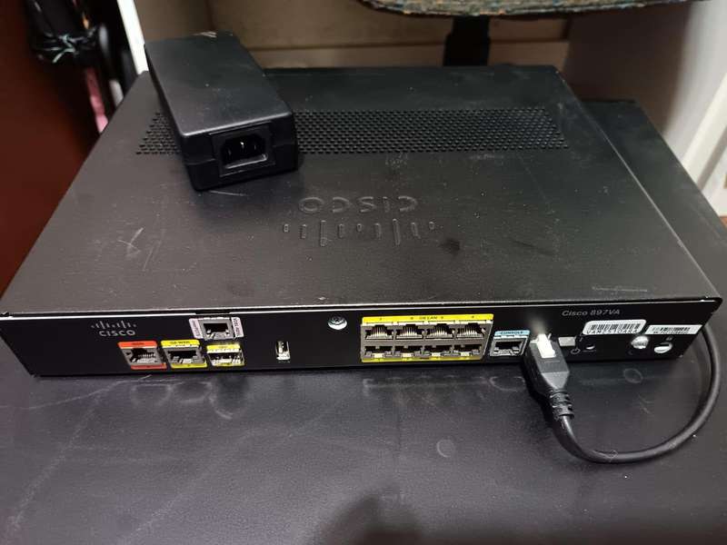 CISCO 890 SERIES CISCO 897VA -Network Switch