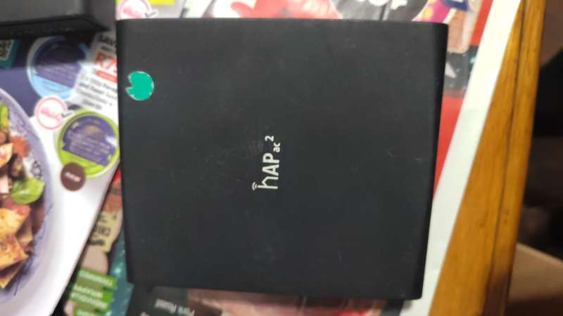 MikroTik hAP AC2 SOHO 2GHz WiFi Router(It does not take a SIM CARD)