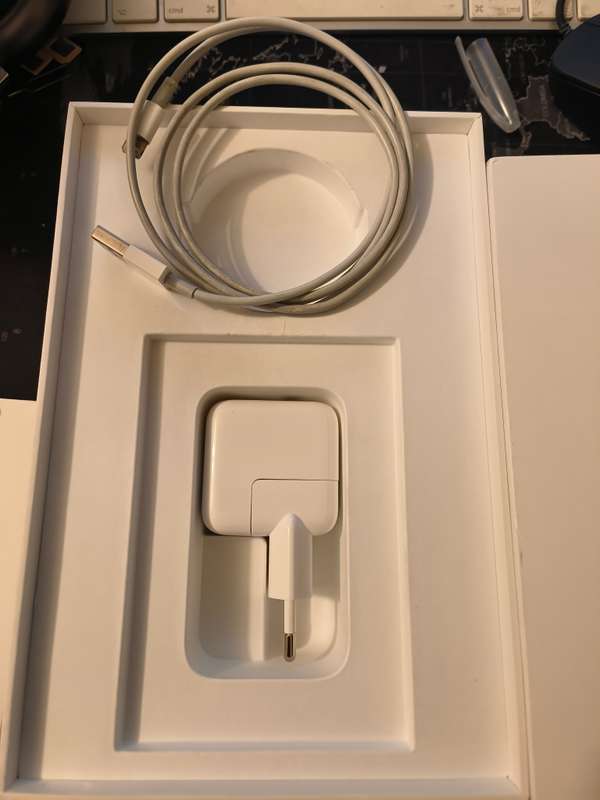 IPad Mini 5th Gen  64gig Wifi In Box