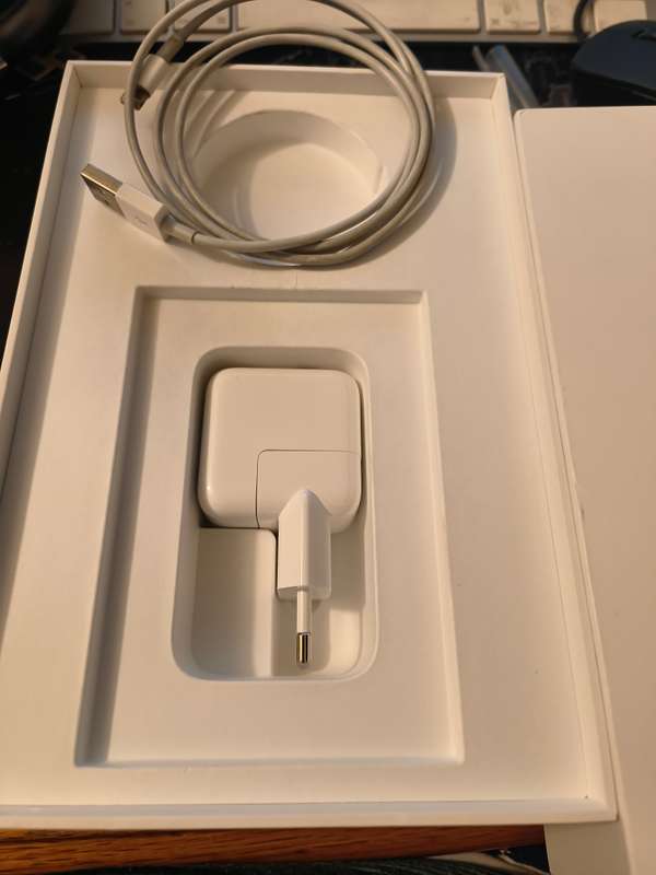 IPad Mini 5th Gen  64gig Wifi In Box
