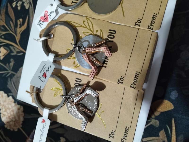 x2 Pcs Keychain - Daughter and Son