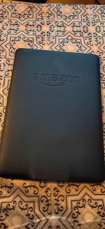 Amazon Kindle  8th Generation 6inch 4GB - Model G000 K9