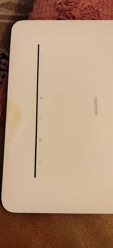 Latest Huawei 4G Router 3 Pro model B535 (It take a SIM CARD) up 64 users