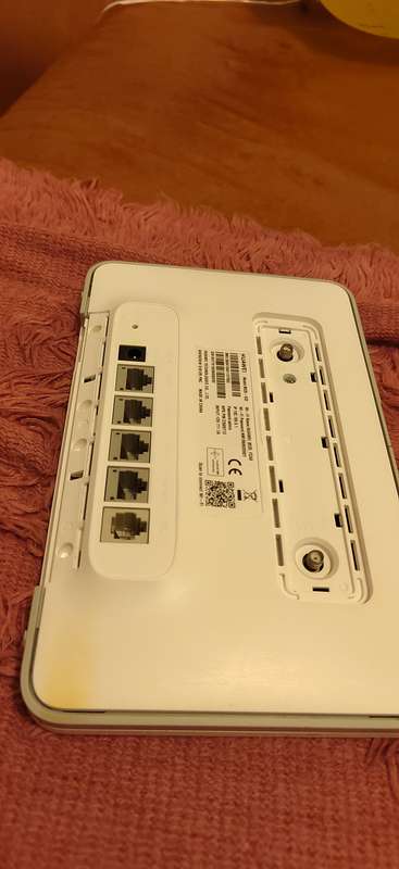 Latest Huawei 4G Router 3 Pro model B535 (It take a SIM CARD) up 64 users