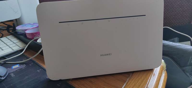 Latest Huawei 4G Router 3 Pro model B535 (It take a SIM CARD) up 64 users