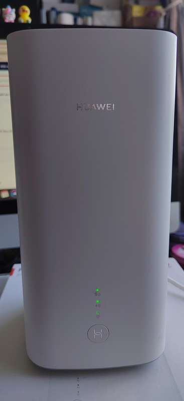 Huawei 5G CPE Pro H112 - Open to all Network - In Box