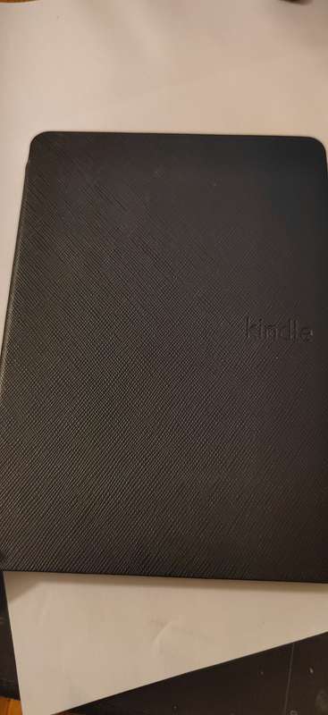 Amazon Kindle  8th Generation 6inch 4GB - Model G000 K9