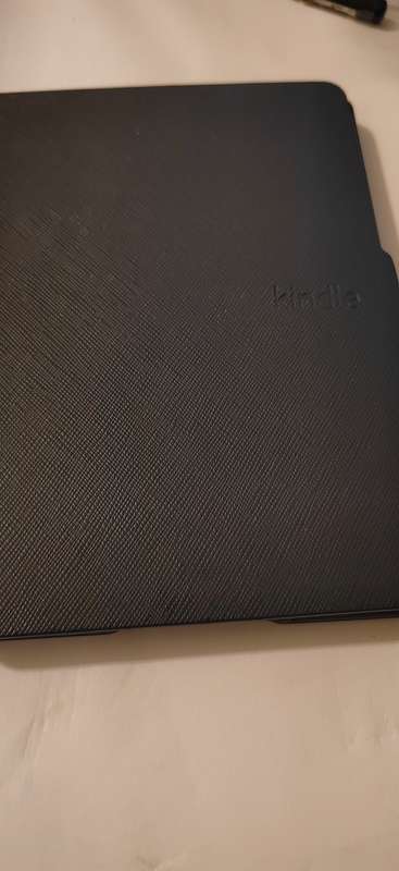Amazon Kindle  8th Generation 6inch 4GB - Model G000 K9