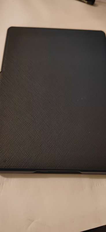 Amazon Kindle  8th Generation 6inch 4GB - Model G000 K9