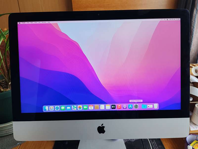 iMac 2015 21.5inch, 1000GB SSD and 8GB RAM