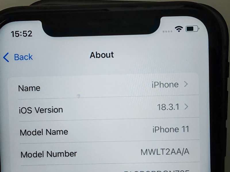 iPhone 11 64