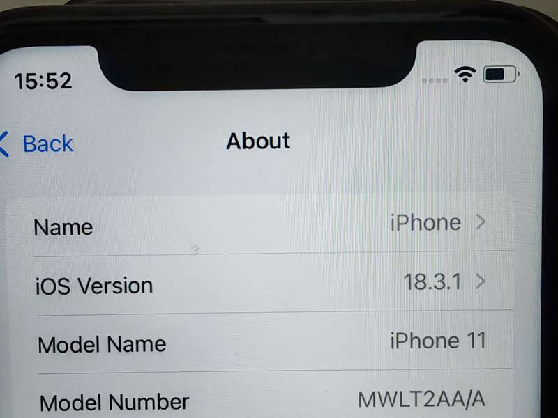 iPhone 11 64