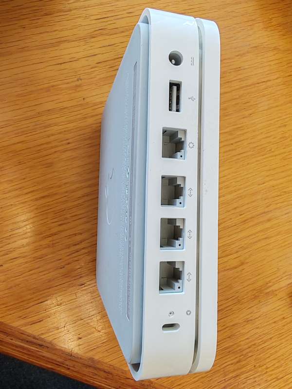 Apple AirPort Extreme Base Station A1354 - 4th Gen