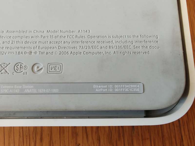 Apple AirPort Extreme Base Station A1143