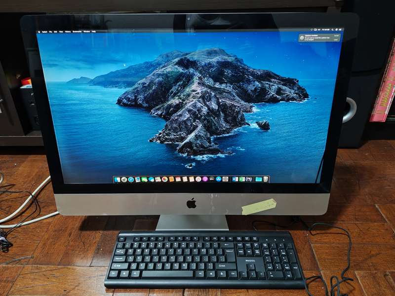 iMac mid 2009  in good condition 27 inch, 2000GB HD, 4GB RAM