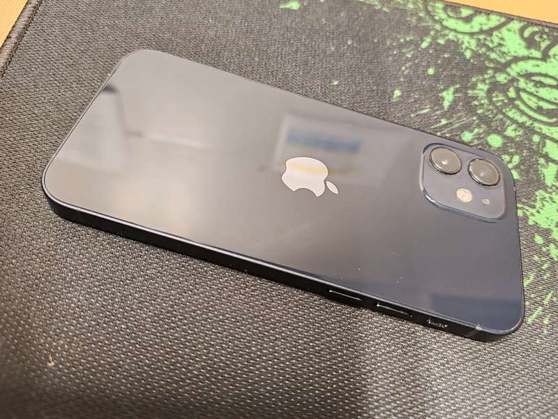iPhone 12