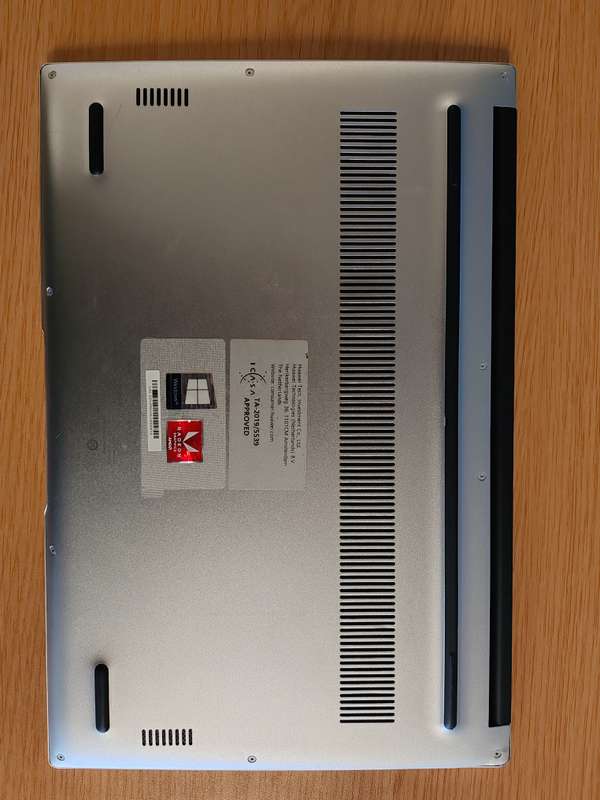 HUAWEI MATEBOOK  LAPTOP  1000GB SSD 8GB RAM