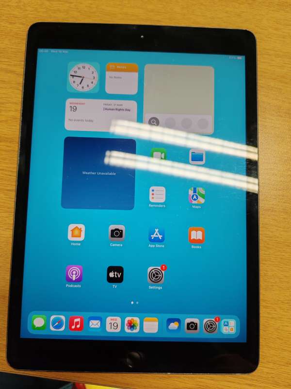 IPad 8th Gen  32gig Wifi