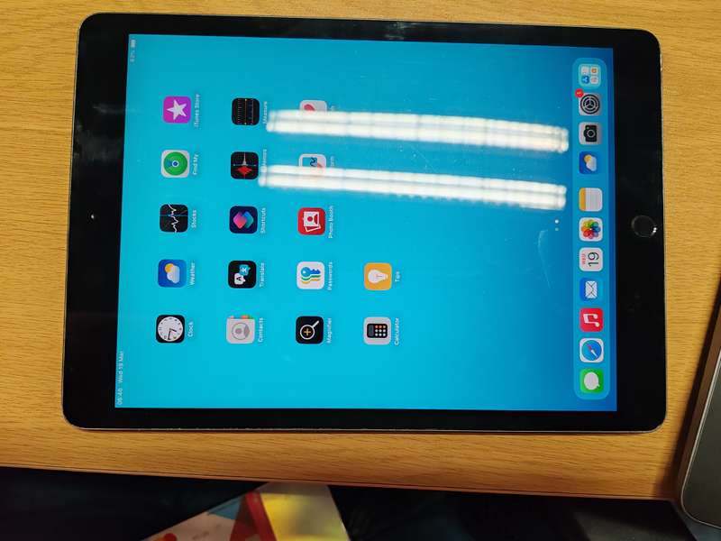 IPad 8th Gen  32gig Wifi