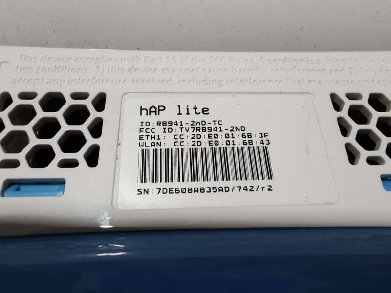 MikroTik hAP lite SOHO 2GHz WiFi Router(It does not take a SIM CARD)