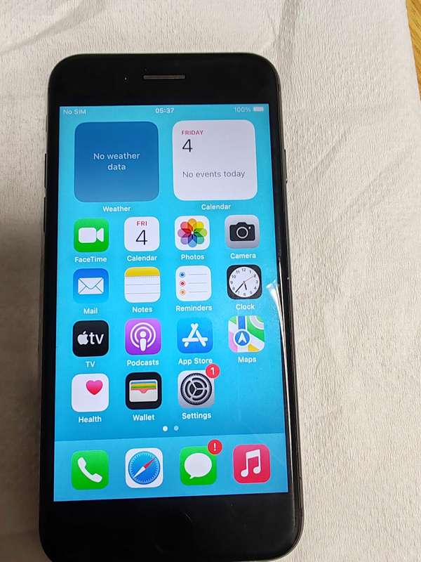 iPhone 8 64GB