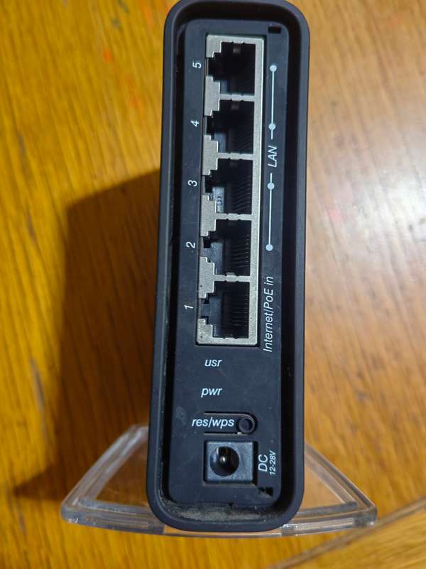 MikroTik hAP AC2 SOHO 2GHz WiFi Router(It does not take a SIM CARD)