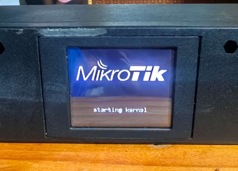 MikroTik RB3011UiAS- RM -  network switch