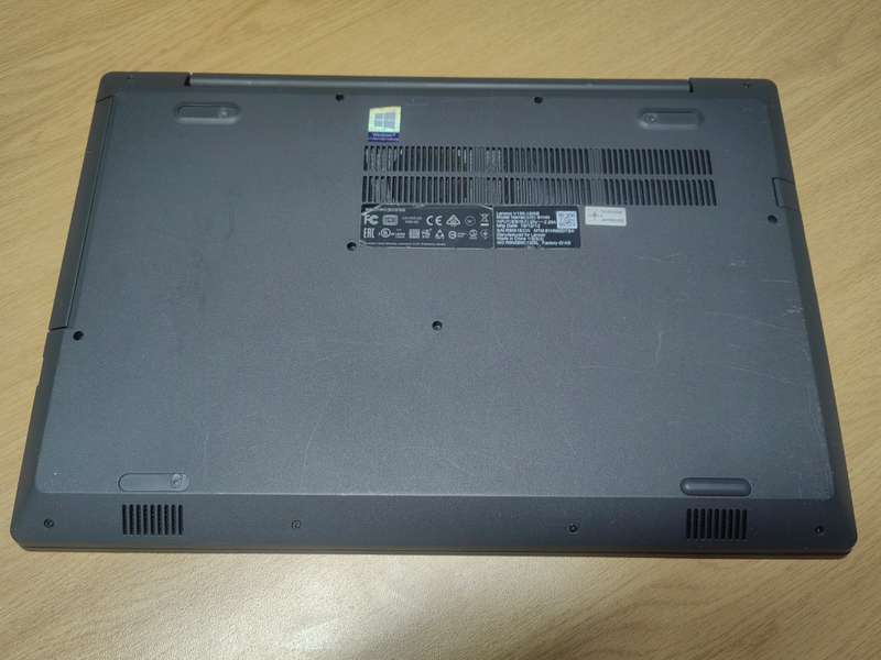 Lenovo Idea Pad V130-151KB, 180GB SSD and 8GB RAM