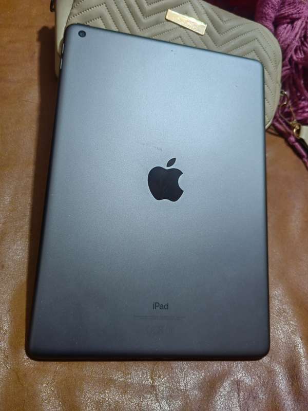 IPad 9th Gen  64gig Wifi