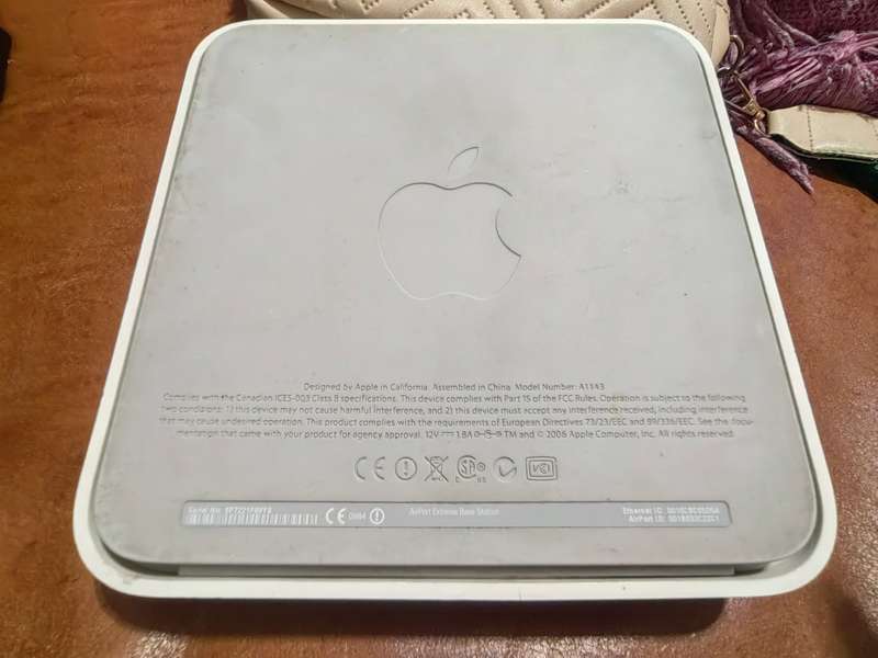 Apple AirPort A1143