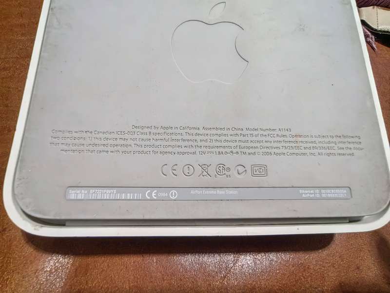 Apple AirPort A1143