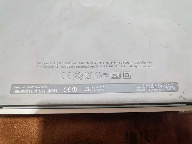 Apple  A1409 AirPort Extreme Base Station Dual Band Wireless Wi-Fi Router