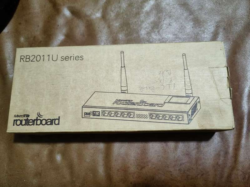 MikroTik RB2011UiAS-2HnD-IN -  network switch