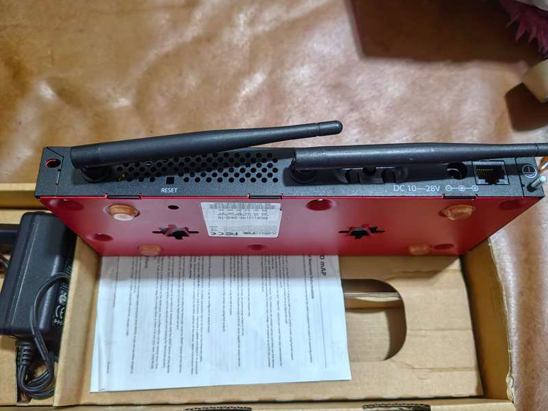 MikroTik RB2011UiAS-2HnD-IN -  network switch