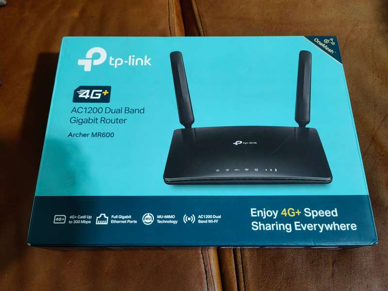 TP-LINK Archer MR600 4G+ Advance Cat6 AC1200 Wireless Dual Band Gigabit Router (take a sim)