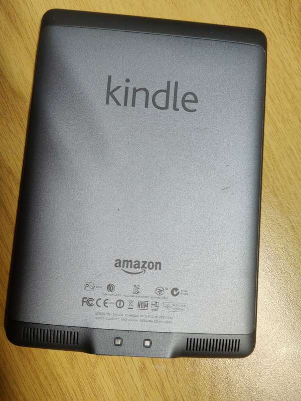 Amazon Kindle Touch 4th Generation, Wi-Fi, 4GB, 6", D01200