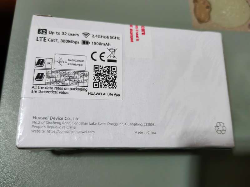 HUAWEI E5783-230a 4G LTE Router CAT7 - BRAND NEW