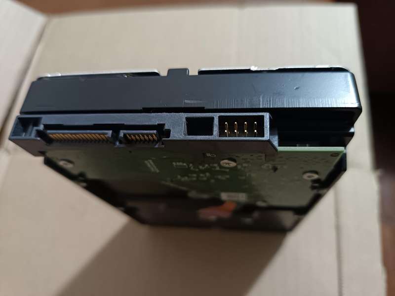 WD 4TB RED NAS HARD DRIVE