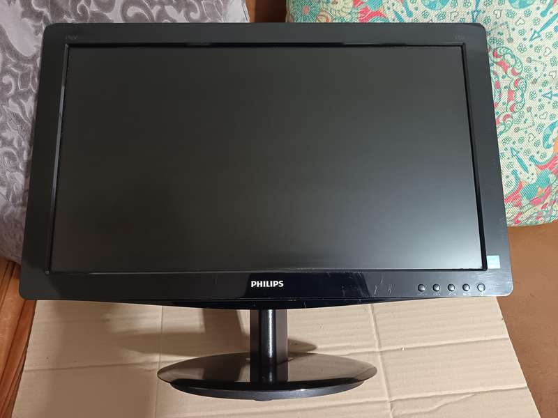 Philips 196V3L Display Monitor